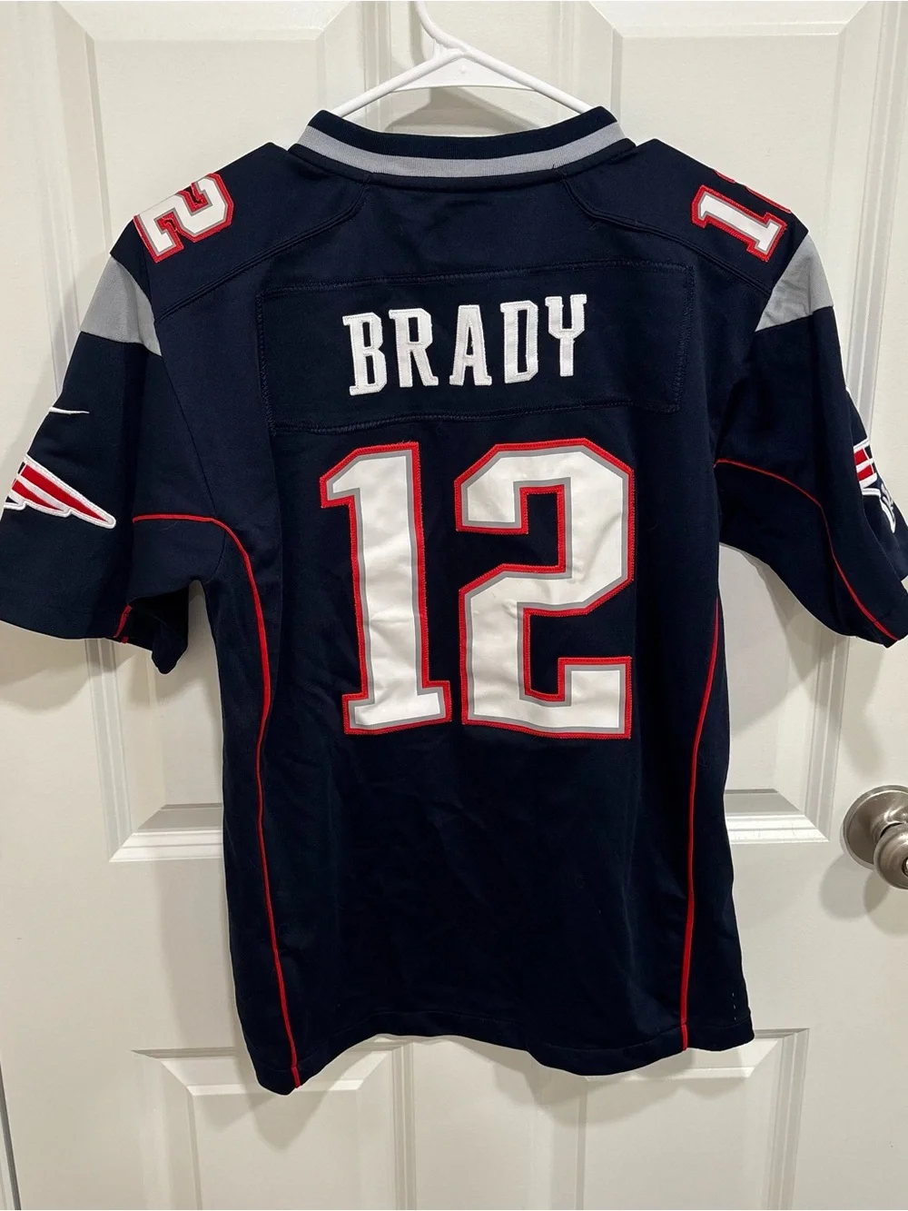 Nike Tom Brady #12 New England Patriots Football Jersey Boys U.S. Large